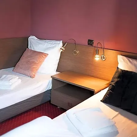 Hotel Podkowa Vratislav